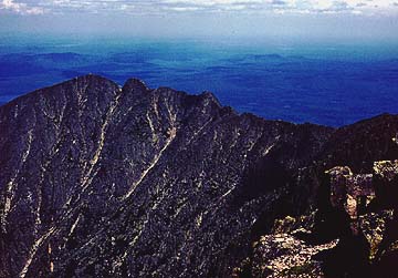 katahdin3.jpg (59380 bytes)