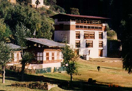 bhutan7.jpg (71041 bytes)