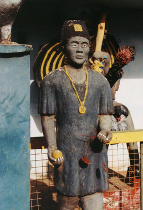 ghana07.jpg (97425 bytes)