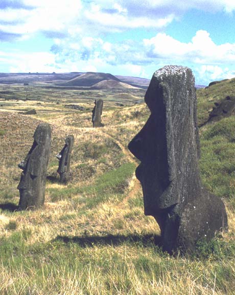 rapanui6.jpg (97110 bytes)