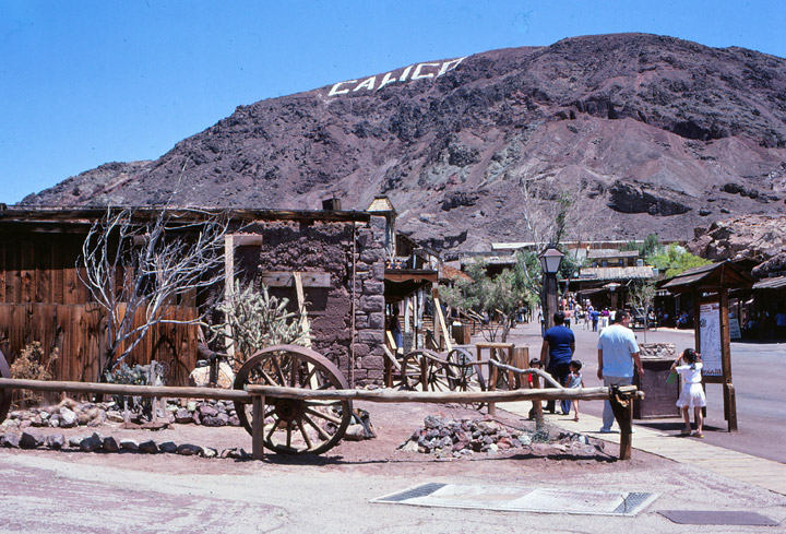 calico county