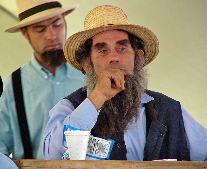 Amish Photos At The Quilt Action Bonduel Wisconsin Sept Travel Photos By Galen R