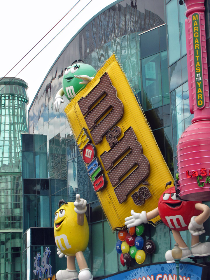 M&M's World, Location