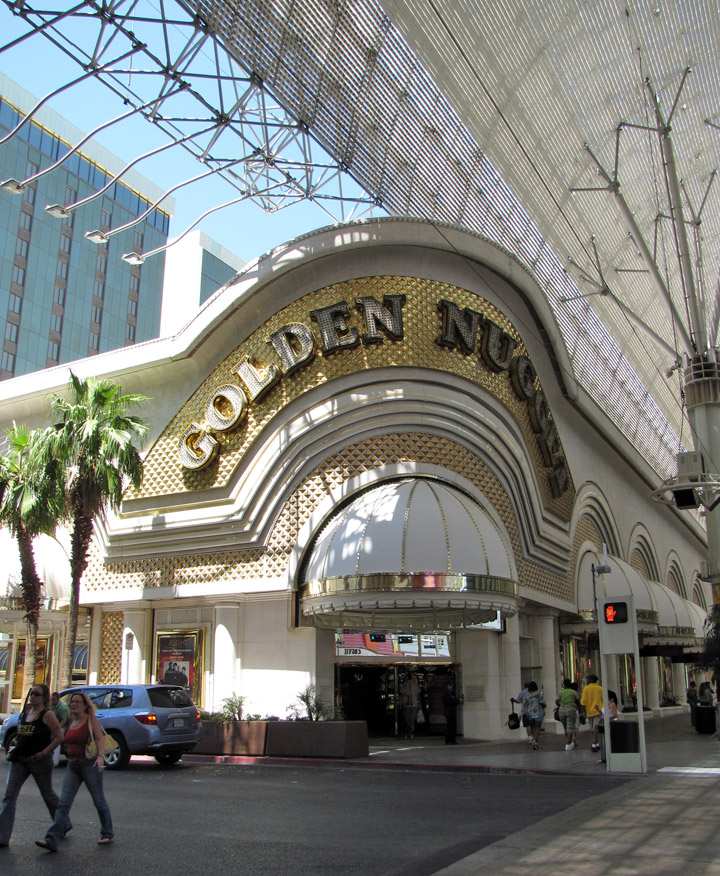 the golden nugget on fremont street