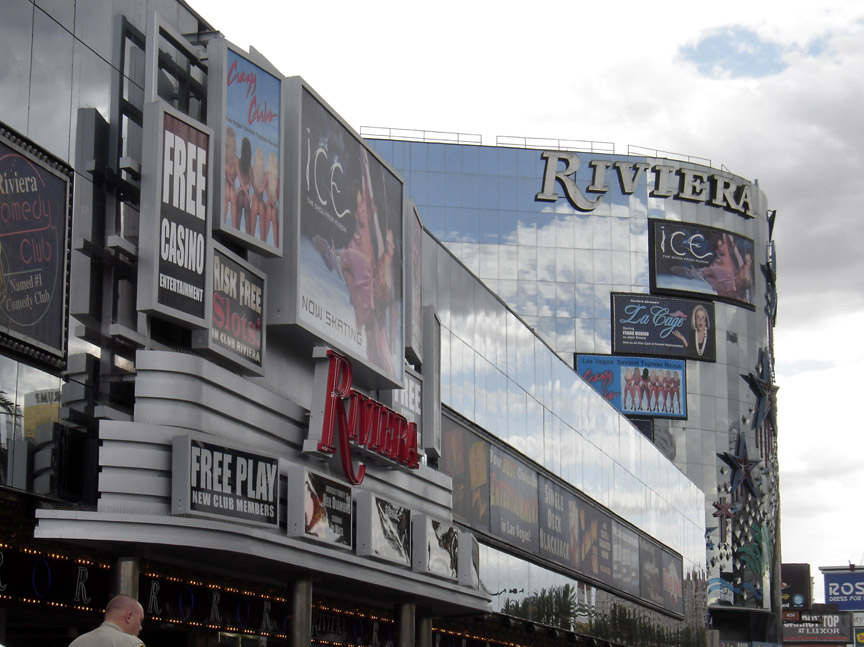 Las Vegas , Riviera – Stock Editorial Photo © kobbydagan #53006523