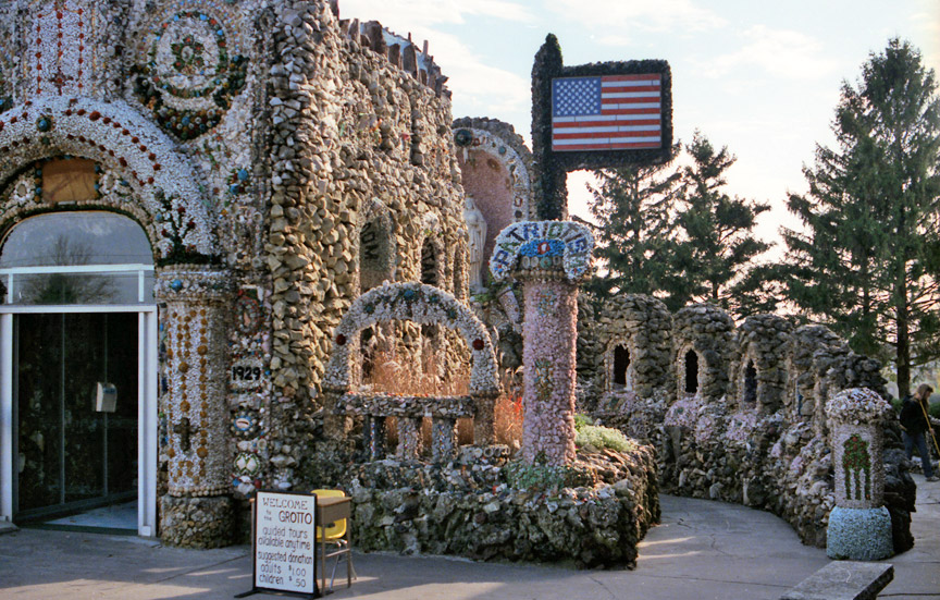 Dickeyville Grotto, Dickeyville, Wisconsin Travel Photos by Galen R