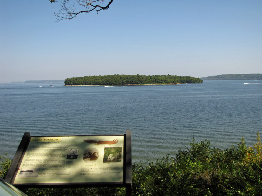 Green Bay, Lake Michigan, Wisconsin - Travel Photos by Galen R